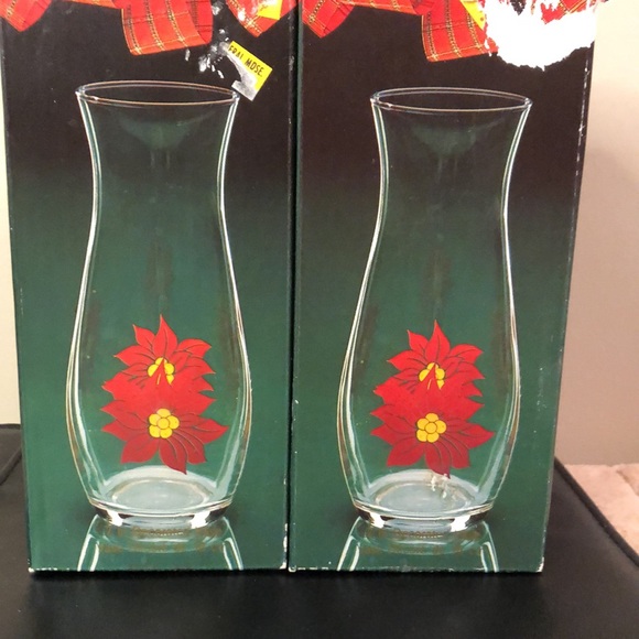 PASABAHCE poinsettia vases - Picture 5 of 6